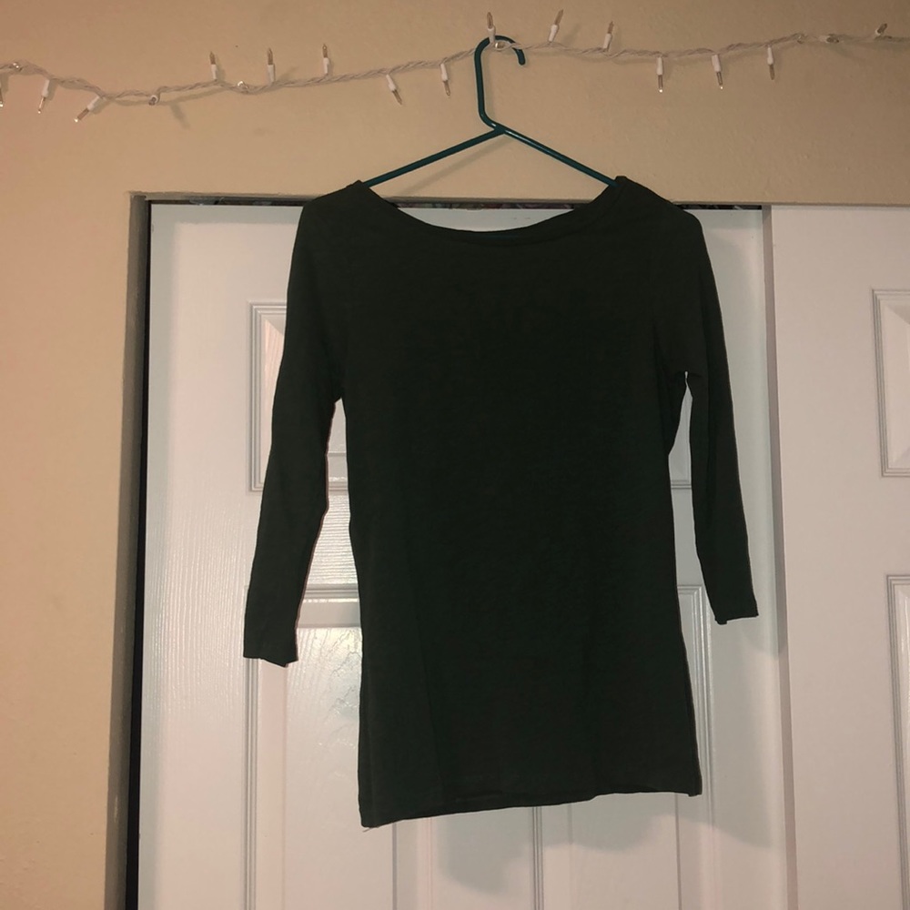 Plain green quarter sleeve t-shirt
